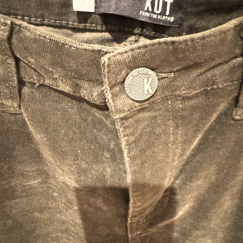 Diana Relaxed Fit Skinny Kut from the Kloth Cordoroy Pants